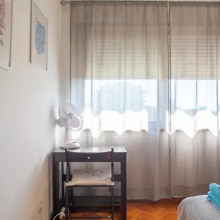 Quarto em Acomodações Particulares Boavista - Casa Da Musica Flat Porto